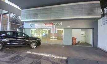 Imagem: LOJA para aluguel, 4 vagas, Funcionários