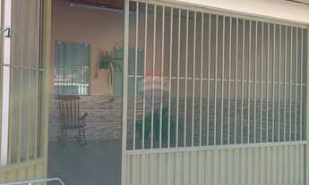 Imagem 3: Uma LInda Casa, com lindo acabamento, em um bairro Central e tranquilo da cidade