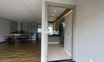 Imagem 6: Casa residencial com 3 quartos sendo 1 suíte disponível para venda no bairro Alto Umuarama