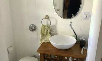 Imagem 4: Casa para Venda com 3 dormitórios, sendo 1 suites e 3 vagas no bairro Guarujá