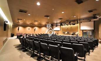 Imagem 2: Prédio comercial na Luz, 4504m², 4 andares