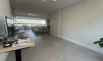 Imagem 4: Apartamento de alto padrão no centro