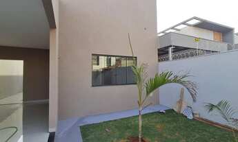 Imagem 5: Casa térrea para venda com 106 metros quadrados com excelente acabamento, pé direito 3,8