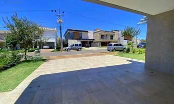 Imagem 3: Casa à venda em Londrina, Loteamento Alphaville, com 5 quartos, com 264 m², Alphaville II