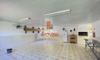 Imagem 4: Página 1 Imóveis anuncia para aluguel, apartamento de 2 dormitórios, sendo 1 vaga de garag