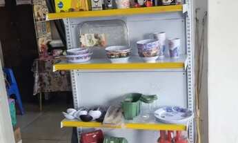 Imagem 7: Ponto comercial em Iraja colado no BRT