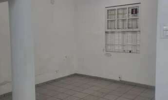 Imagem 12: Casa para venda possui 200 metros quadrados com 3 quartos em Campo Belo - São Paulo - São