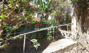 Imagem 2: Casa em Rua Santa Cruz - Morro da Cruz - Sabará/MG