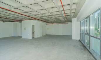 Imagem 6: Comercial no bairro Praia de Belas