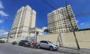 Imagem: Apartamento com 3 quartos no bairro Messejana