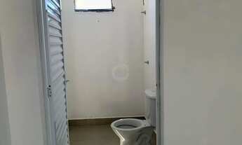 Imagem 3: Sala moderna e bem iluminada para locação em ótima localização