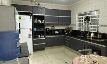 Imagem 6: Vende-se Casa no Jardim Bela Vista - Excelente Localização