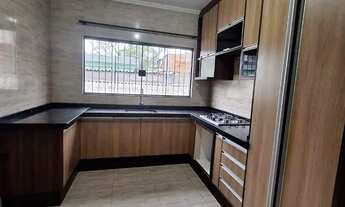 Imagem: Sobrado no bairro Aeródromo com 4 dormitórios