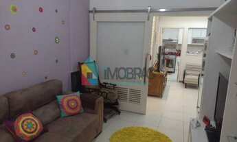 Imagem 4: Excelente Apartamento, Reformado Rua Residencial Bucólica e Silenciosa