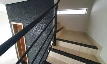 Imagem 2: Sobrado para venda possui 90 metros quadrados com 2 quartos em Novo Mundo - Uberlândia - M