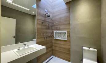 Imagem 5: Casa de Alto Padrão - Residencial Jardim do Golfe - 390m² - 4 Suítes