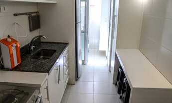 Imagem 2: Apartamento com sacada no Bigorrilho