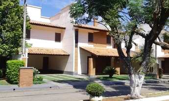 Imagem: Ampla casa no Condomínio Greem Garden com