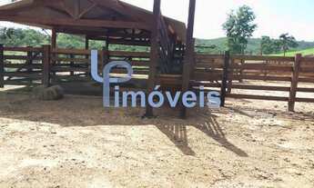 Imagem 4: Fazenda/Sítio/Chácara para venda tem 1210000 metros quadrados com 3 quartos