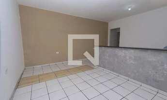 Imagem 4: Casa para Aluguel - Jardim Santa Teresinha, 1 Quarto, 10 m2