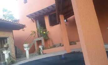 Imagem 2: ALUGA-SE CASA COM PISCINA