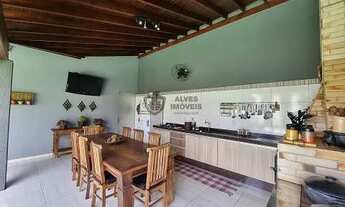 Imagem 2: Casa para venda possui 300 metros quadrados com 4 quartos em Jardim Cristiane - Santo Andr