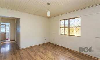 Imagem 3: Casa com 3 dormitórios no bairro Cavalhada em Porto Alegre