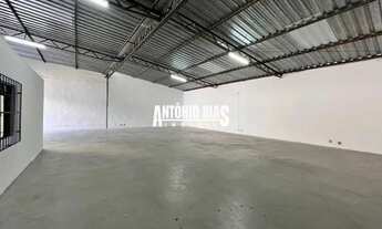 Imagem 5: Galpão Poço Rico com pé direito alto