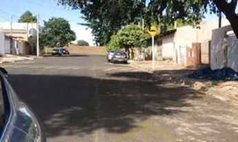 Imagem 2: Terreno - Jardim Monte Mor - Botucatu