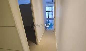 Imagem 5: SALA - LEBLON Galpão / depósito com venda por R$1.200.000