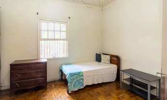 Imagem 4: 2 Casas à venda, totalizando 201mº construídos, 4 dormitórios, 2 banheiros, 3 vagas por R