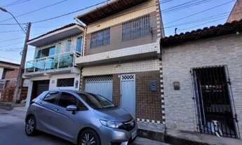 Imagem: Casa com 3 quartos no São Francisco Com