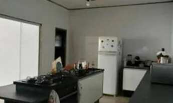 Imagem 2: CASA NA RIBEIRA Casa com 3 dormitórios