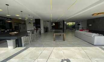 Imagem 5: Mansão no condomínio Jardim do Itanhangá, 1.350m² de terreno em 700m² de área construída