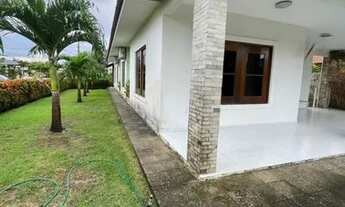 Imagem 6: Casa de condomínio para venda possui 380 metros quadrados com 4 quartos