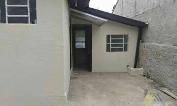 Imagem 2: Casa Alvenaria para alugar em Curitiba/PR