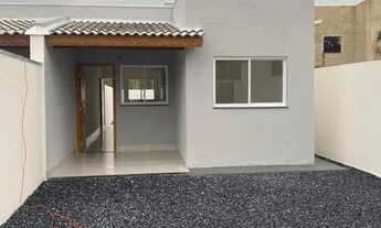 Imagem: Casa nova com 2 quartos sendo 1 suite a