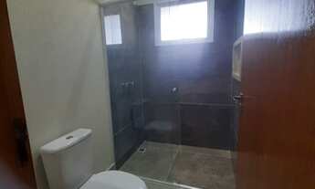 Imagem 2: Casa de condomínio para venda possui 147 metros quadrados com 3 quartos