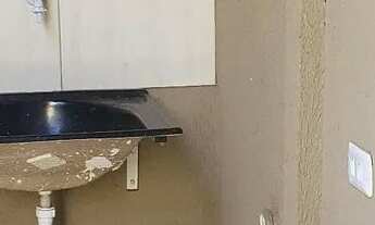 Imagem 3: Aluga se kitnet Quarto com aluguel por R$700 /mês