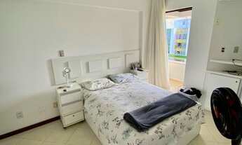 Imagem 7: Apartamento para venda ou temporada com vista panorâmica para o mar. Possui 1/4