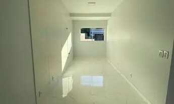 Imagem 4: Vende-se excelente casa em sobrado no bairro Forquilhas!