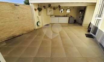 Imagem 5: Casa assobradada a venda no villagio Condomínio Jardins Del'Oro- Jardim das Indústria