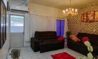 Imagem: Bonita Casa no Marco 3/4, frente 6 x 45