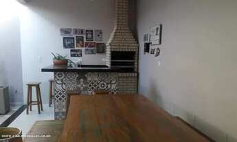 Imagem: Casa · 120M² · 3 Quartos · 2 Banheiro