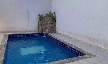 Imagem 4: Casa para aluguel com 04 quartos, 01 Banho e 04 Vagas de Garagens. Castelo - Belo Horizon