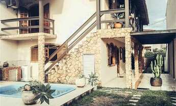 Imagem: Casa em Condomínio fechado