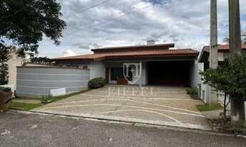 Imagem: Bela Casa com 6 dormitórios, 530 m²