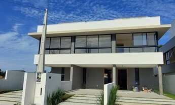 Imagem 3: Casa para venda possui 154 metros quadrados com 3 quartos em Campeche - Florianópolis - SC