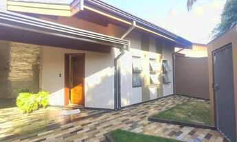 Imagem 2: Casa térrea para venda ou troca possui 384mt com 3 quartos e 2 suítes em Jardim Macarenko