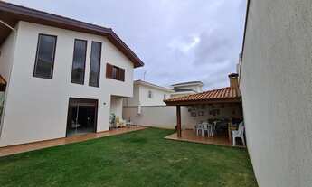 Imagem: Casa de condomínio para venda possui 290